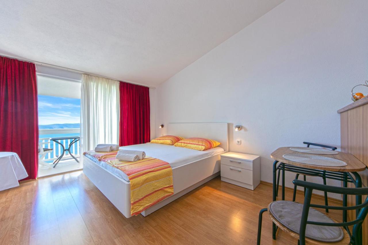 Adria Brela Apartments Exteriér fotografie
