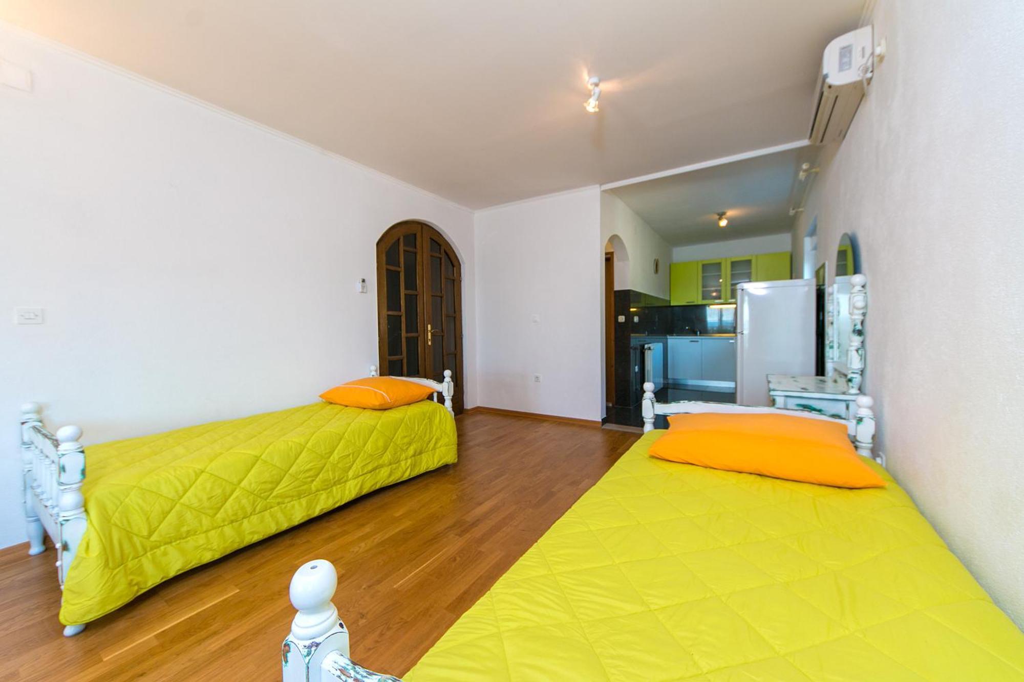 Adria Brela Apartments Pokoj fotografie