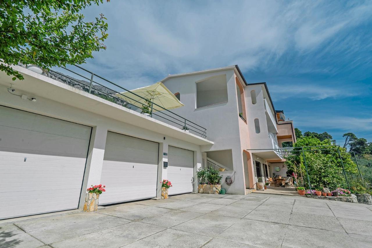 Adria Brela Apartments Exteriér fotografie