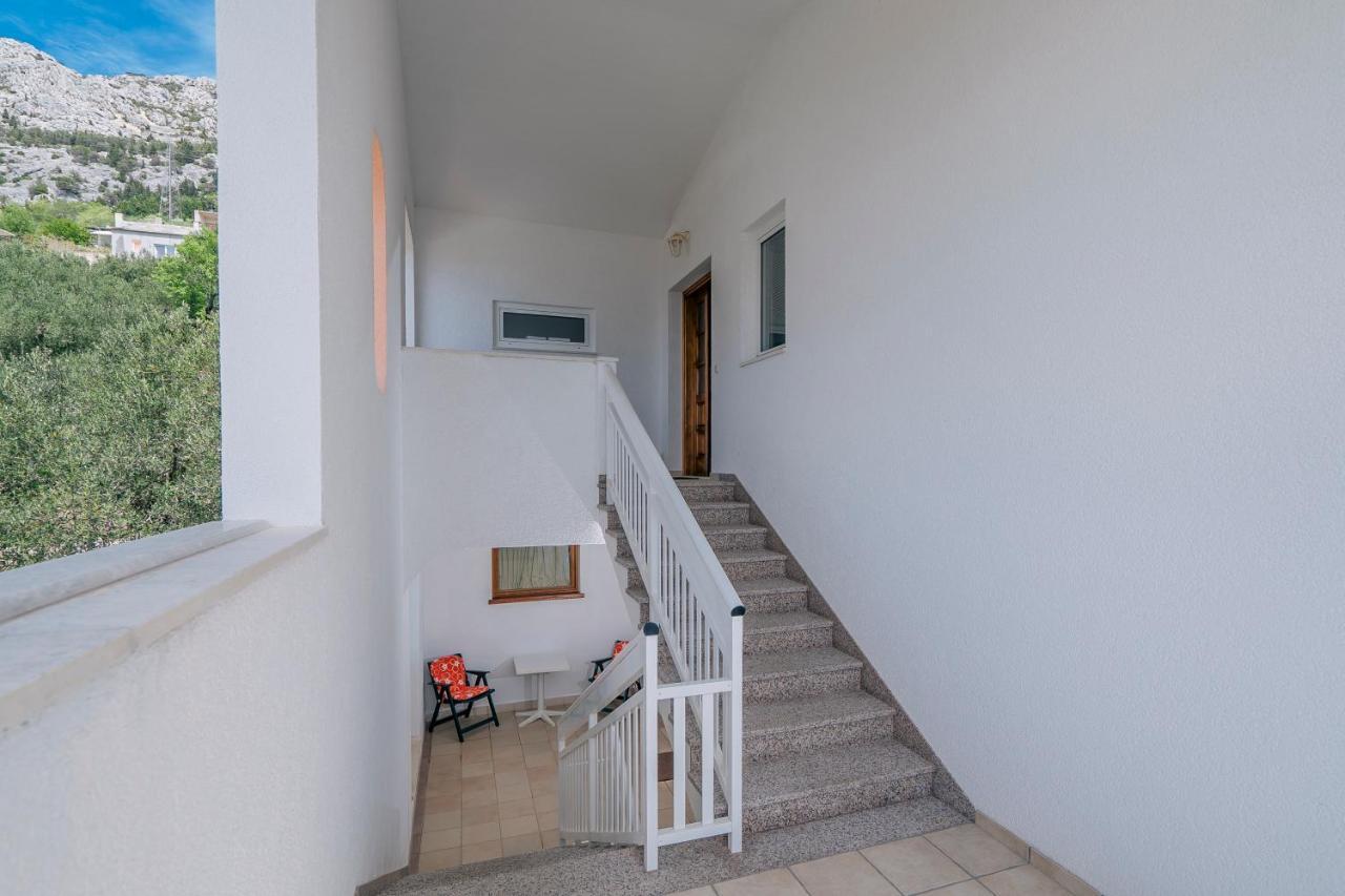 Adria Brela Apartments Exteriér fotografie
